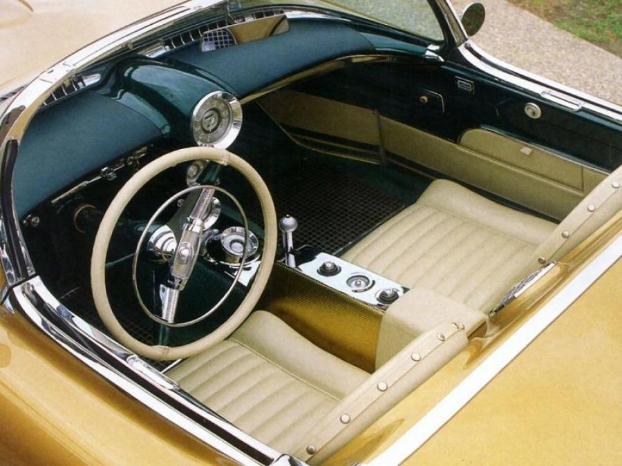  Oldsmobile F88 Concept Car 1954 года  (фото 2 из 6)
